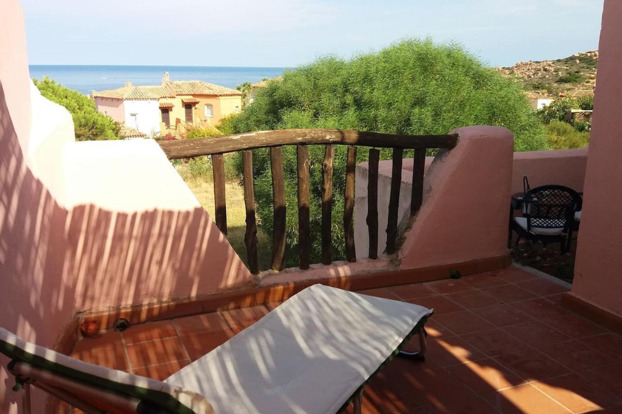 Un Angolo Di Paradiso A Pochi Passi Dal Mare Nel Villaggio Calarossa Изола-Росса Экстерьер фото