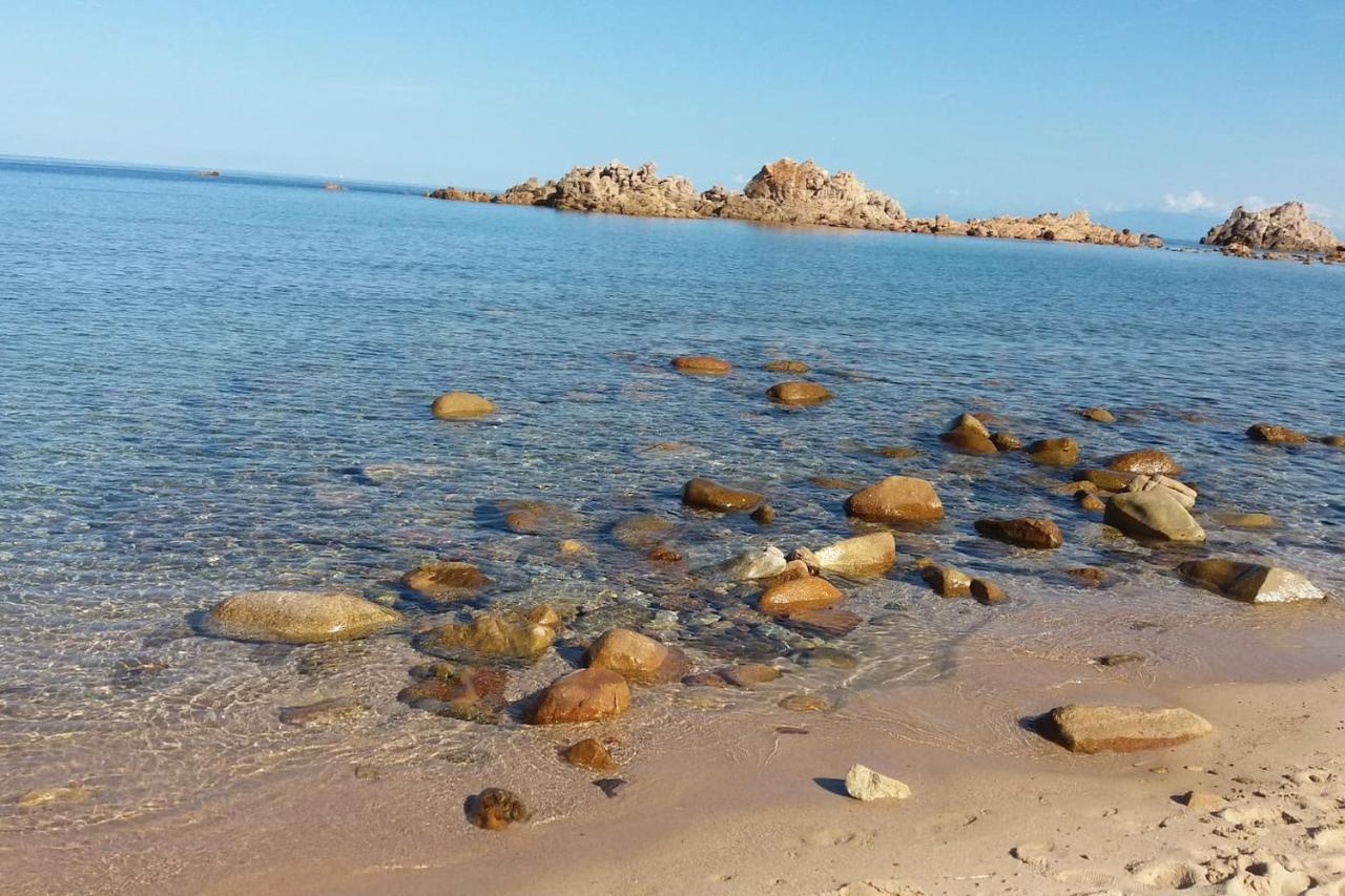 Un Angolo Di Paradiso A Pochi Passi Dal Mare Nel Villaggio Calarossa Изола-Росса Экстерьер фото